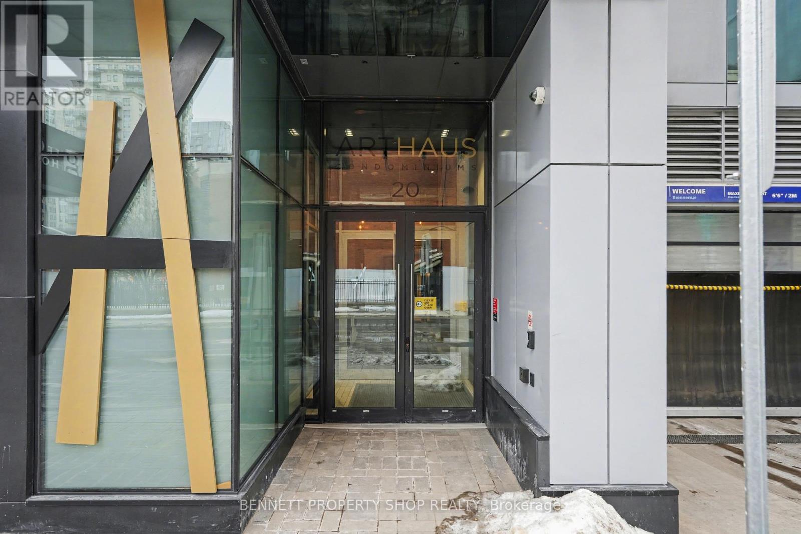 1505 - 20 Daly Avenue, Ottawa, Ontario  K1N 0C6 - Photo 2 - X12953056