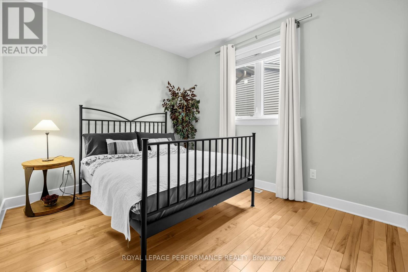 15 York Crossing Crossing, Russell, Ontario  K4R 0C4 - Photo 22 - X12953102