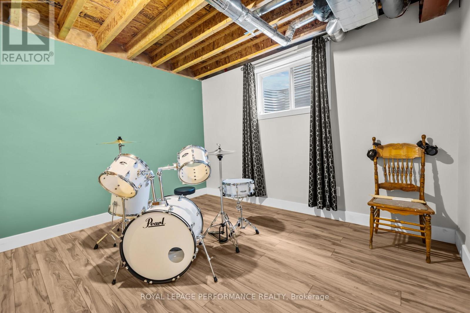 15 York Crossing Crossing, Russell, Ontario  K4R 0C4 - Photo 28 - X12953102