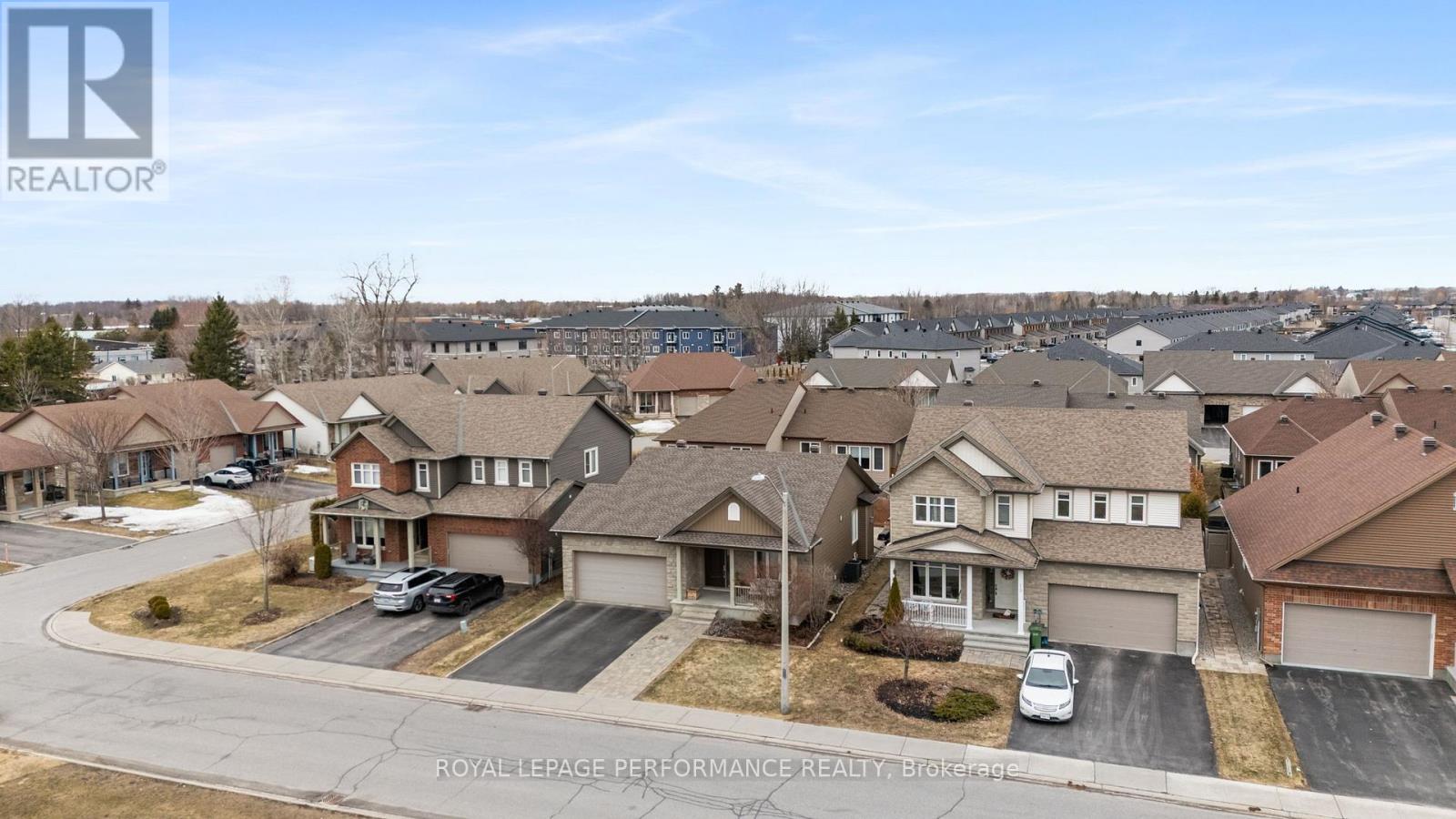 15 York Crossing Crossing, Russell, Ontario  K4R 0C4 - Photo 36 - X12953102