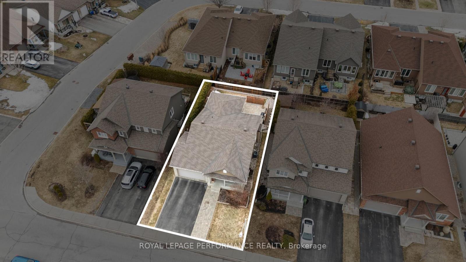 15 York Crossing Crossing, Russell, Ontario  K4R 0C4 - Photo 37 - X12953102