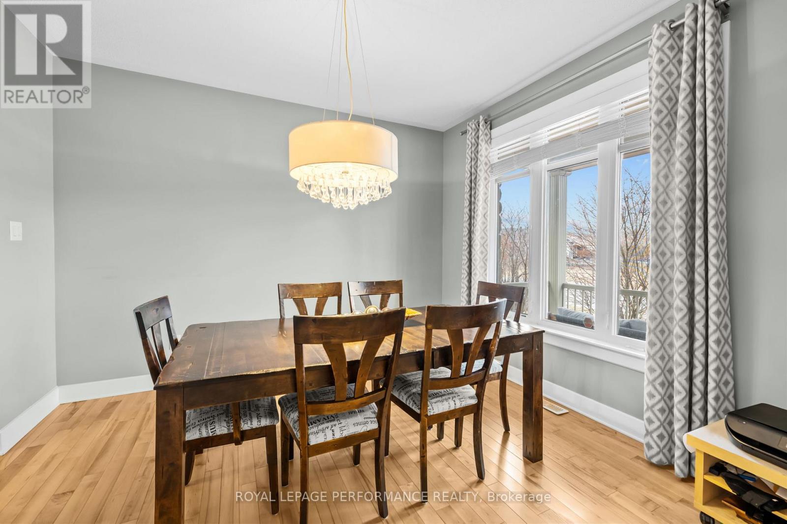 15 York Crossing Crossing, Russell, Ontario  K4R 0C4 - Photo 5 - X12953102