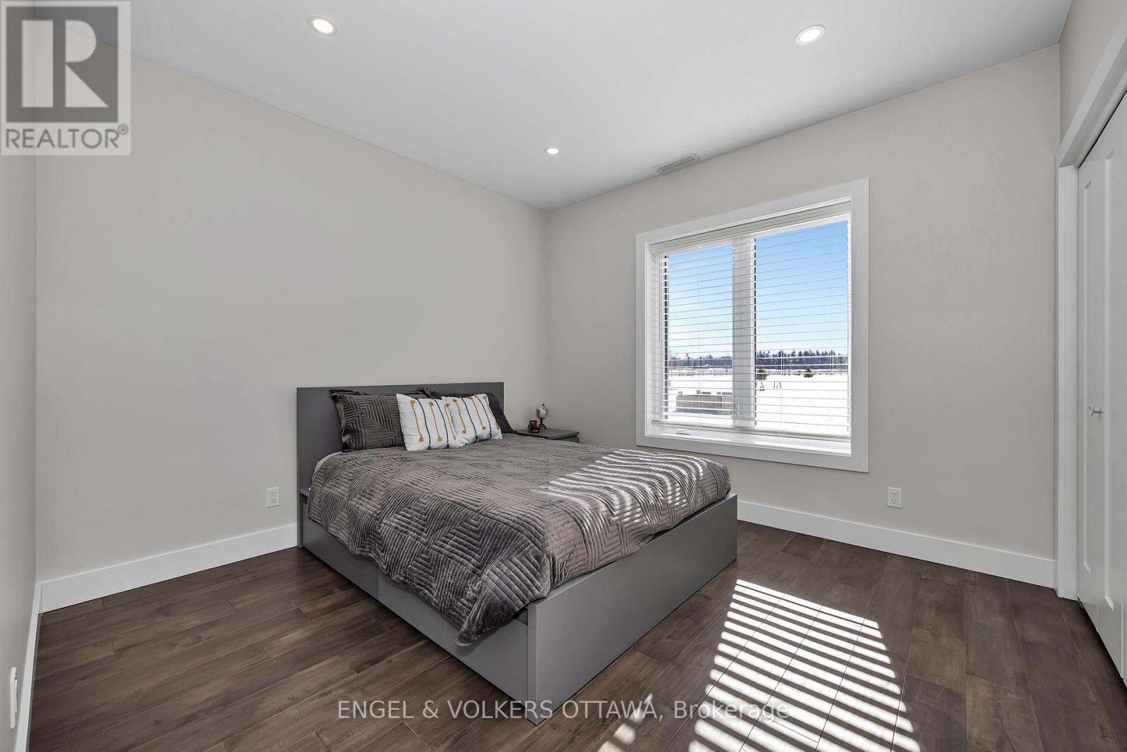 19 Synergy Way, Ottawa, Ontario  K2W 0K3 - Photo 36 - X12953158