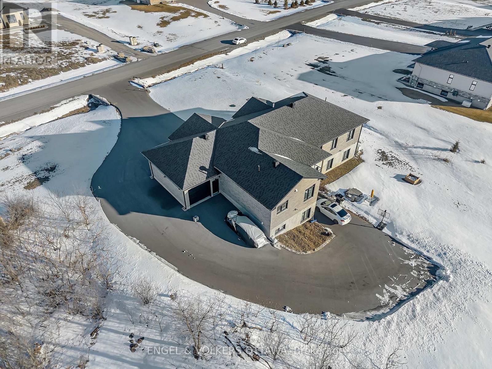 19 Synergy Way, Ottawa, Ontario  K2W 0K3 - Photo 46 - X12953158