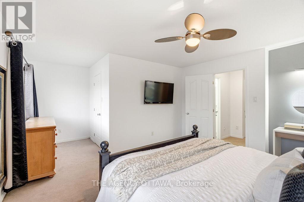 555 Aberfoyle Circle, Ottawa, Ontario  K2K 3R4 - Photo 22 - X12953264