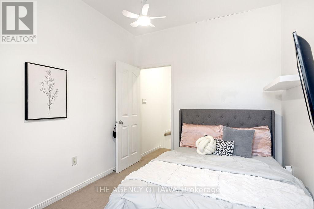 555 Aberfoyle Circle, Ottawa, Ontario  K2K 3R4 - Photo 30 - X12953264