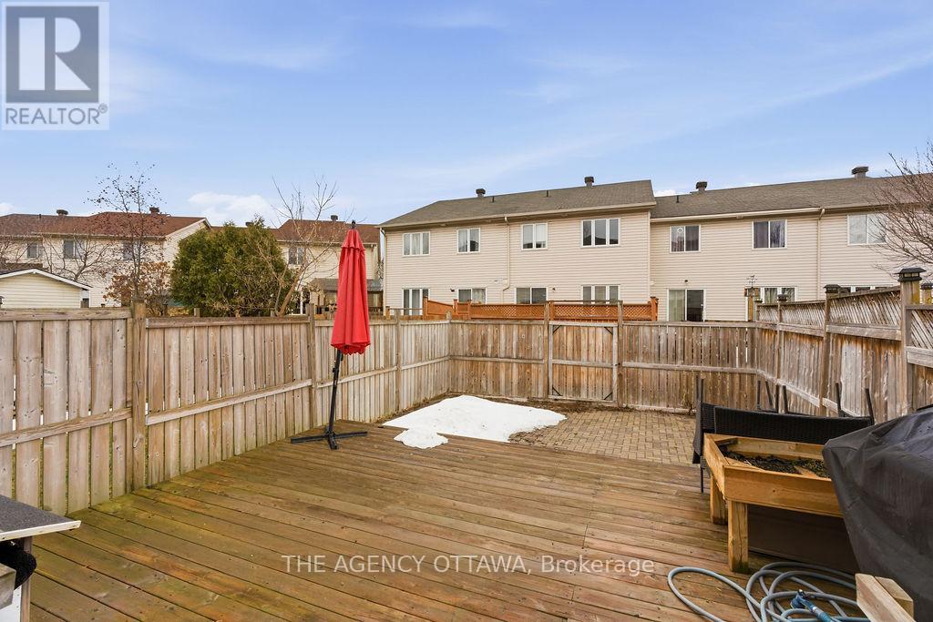 555 Aberfoyle Circle, Ottawa, Ontario  K2K 3R4 - Photo 39 - X12953264