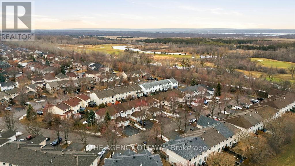 555 Aberfoyle Circle, Ottawa, Ontario  K2K 3R4 - Photo 43 - X12953264