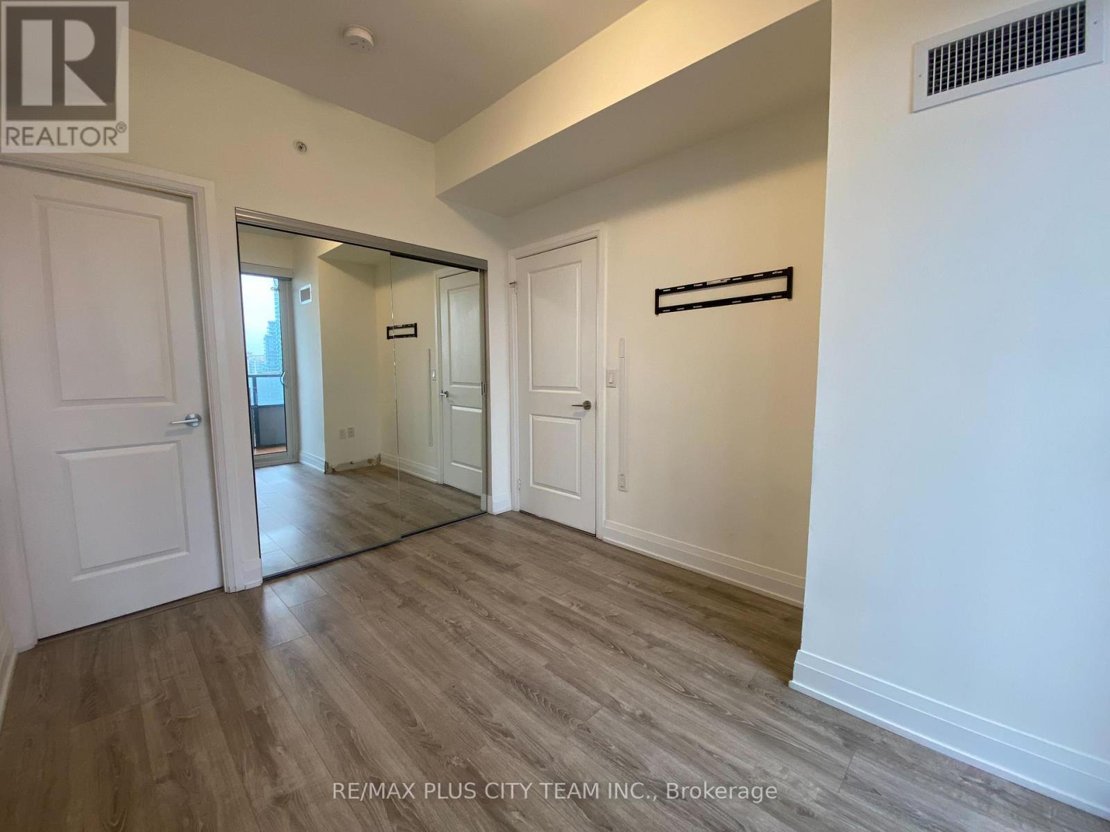 1304 - 20 Shore Breeze Drive, Toronto, Ontario  M8V 0C7 - Photo 10 - W12863184