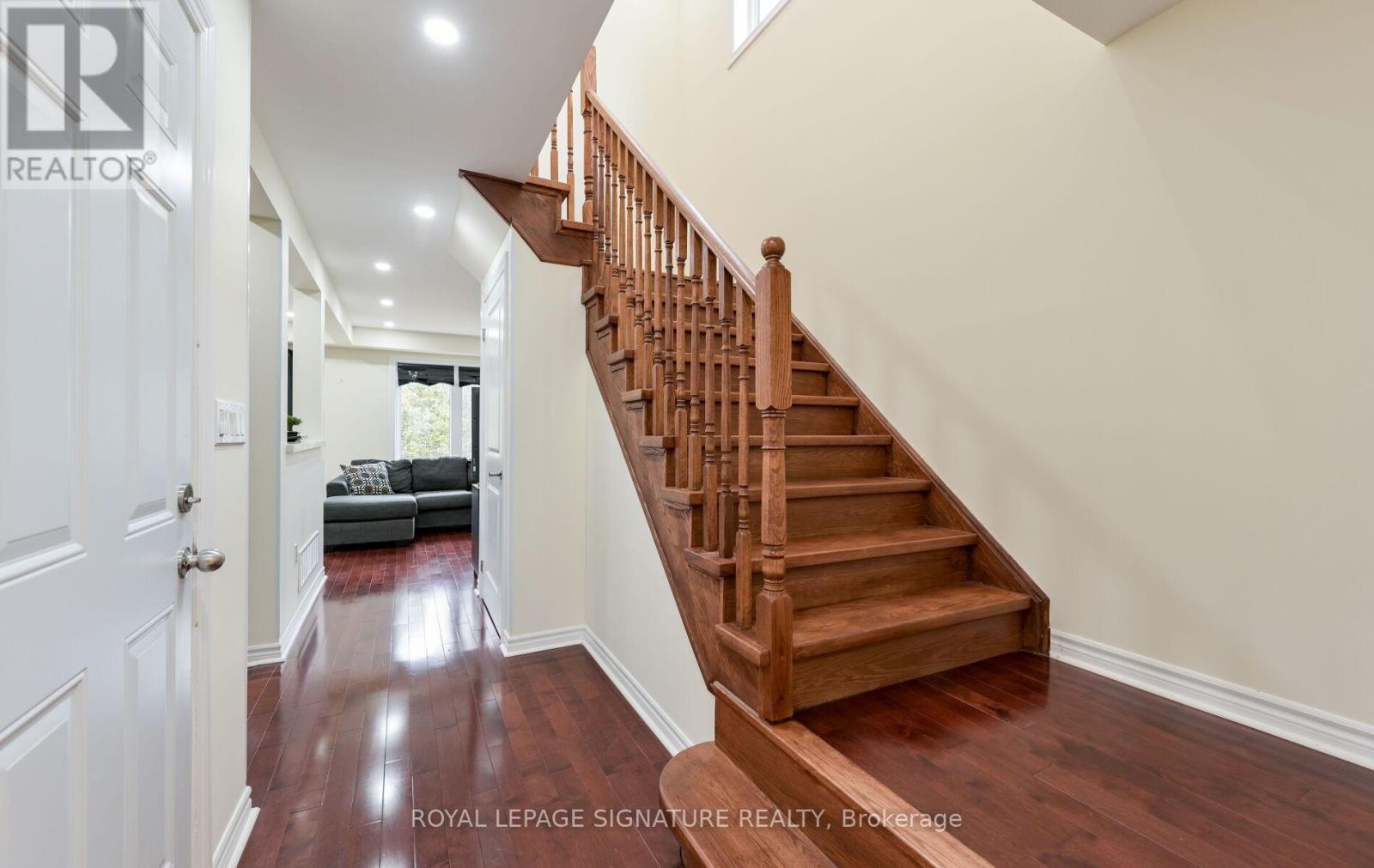 87 Todd Crescent, Southgate, Ontario  N0C 1B0 - Photo 4 - X12952802