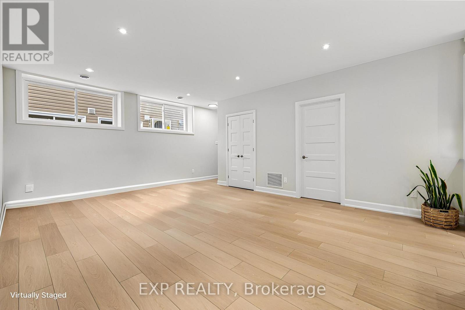 B - 448 Falcon Lane, Russell, Ontario  K4R 0M5 - Photo 3 - X12718724