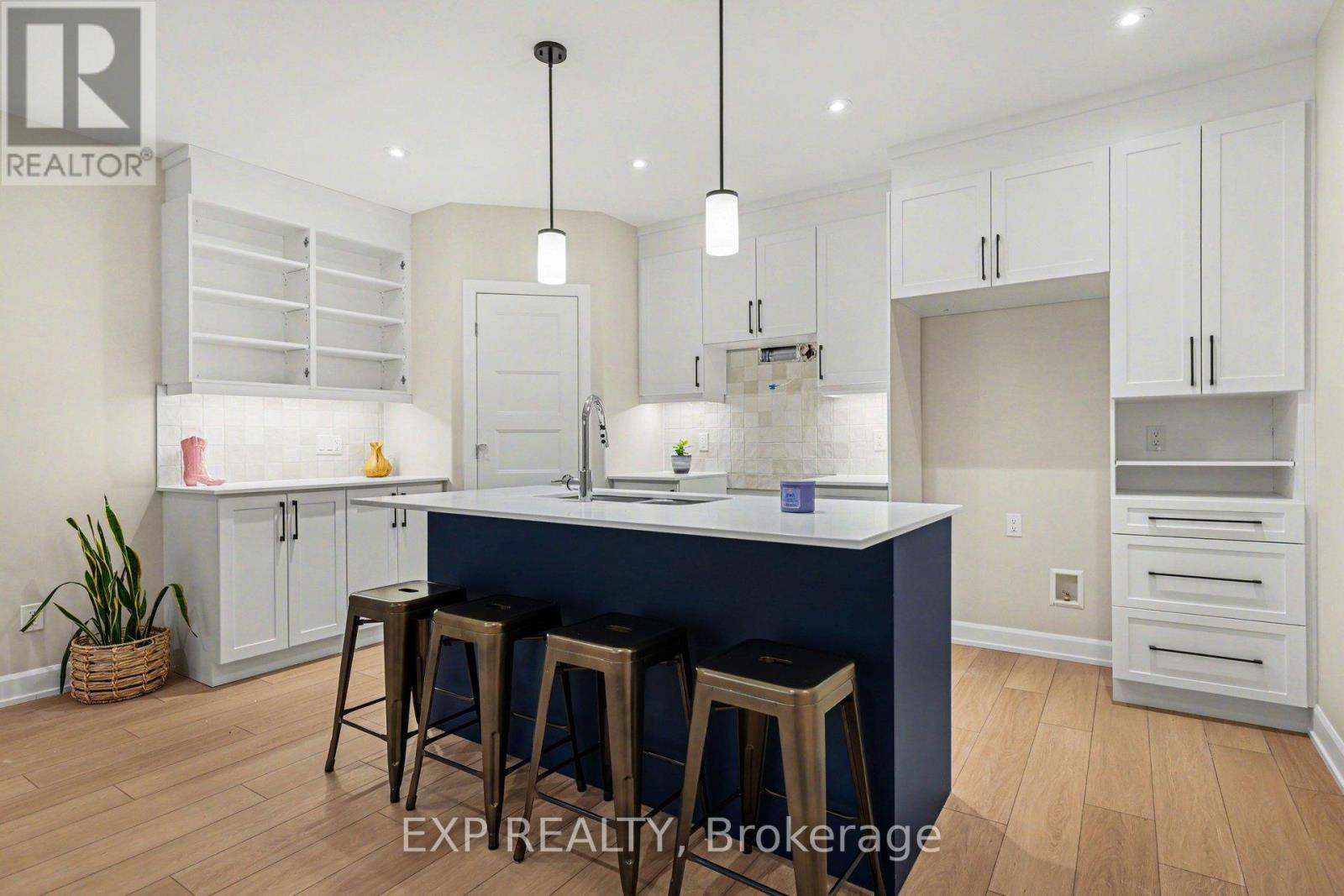 B - 448 Falcon Lane, Russell, Ontario  K4R 0M5 - Photo 7 - X12718724