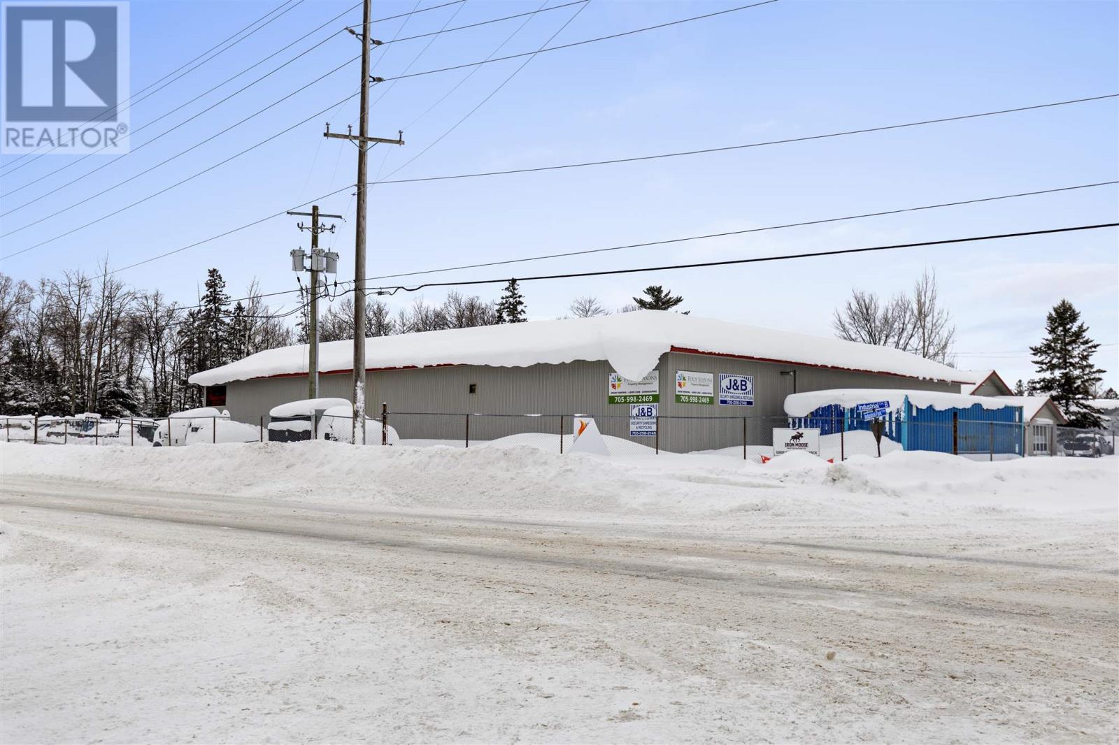 5 Industrial Court B Bay 5, Sault Ste. Marie, Ontario  P6B 0A1 - Photo 2 - SM260032