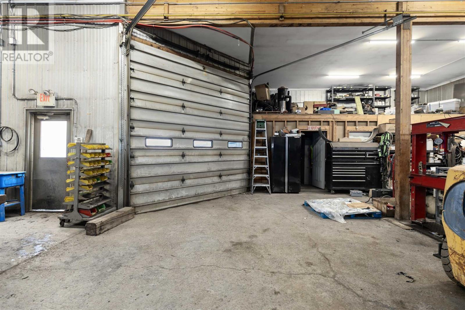 5 Industrial Court B Bay 5, Sault Ste. Marie, Ontario  P6B 0A1 - Photo 8 - SM260032