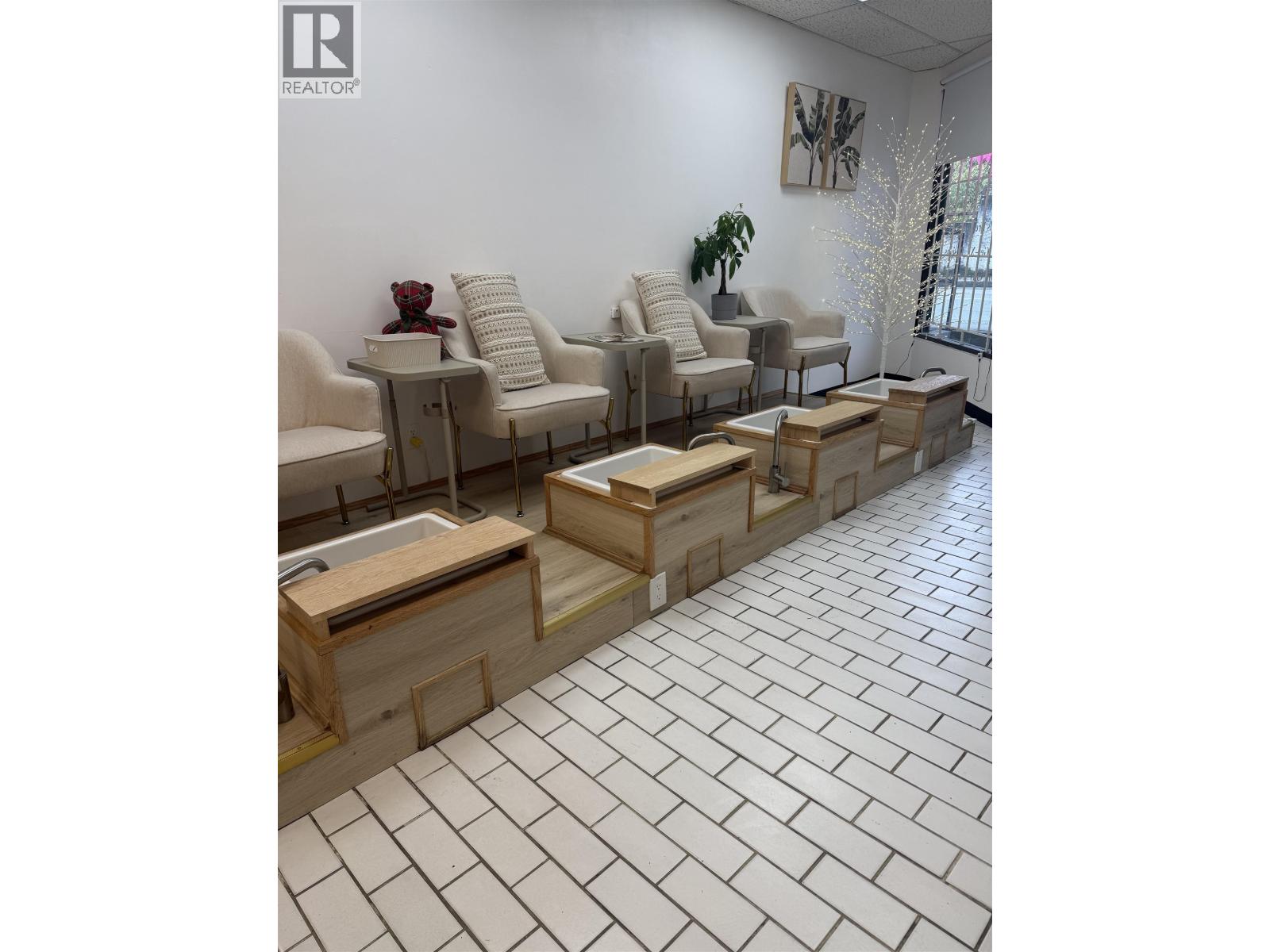 Unknown Address, ,    - Photo 5 - C8077506