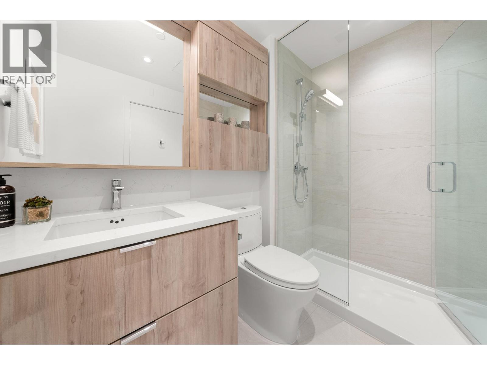 110 755 Harbourside Drive, North Vancouver, British Columbia  V7P 0G1 - Photo 16 - R3088121