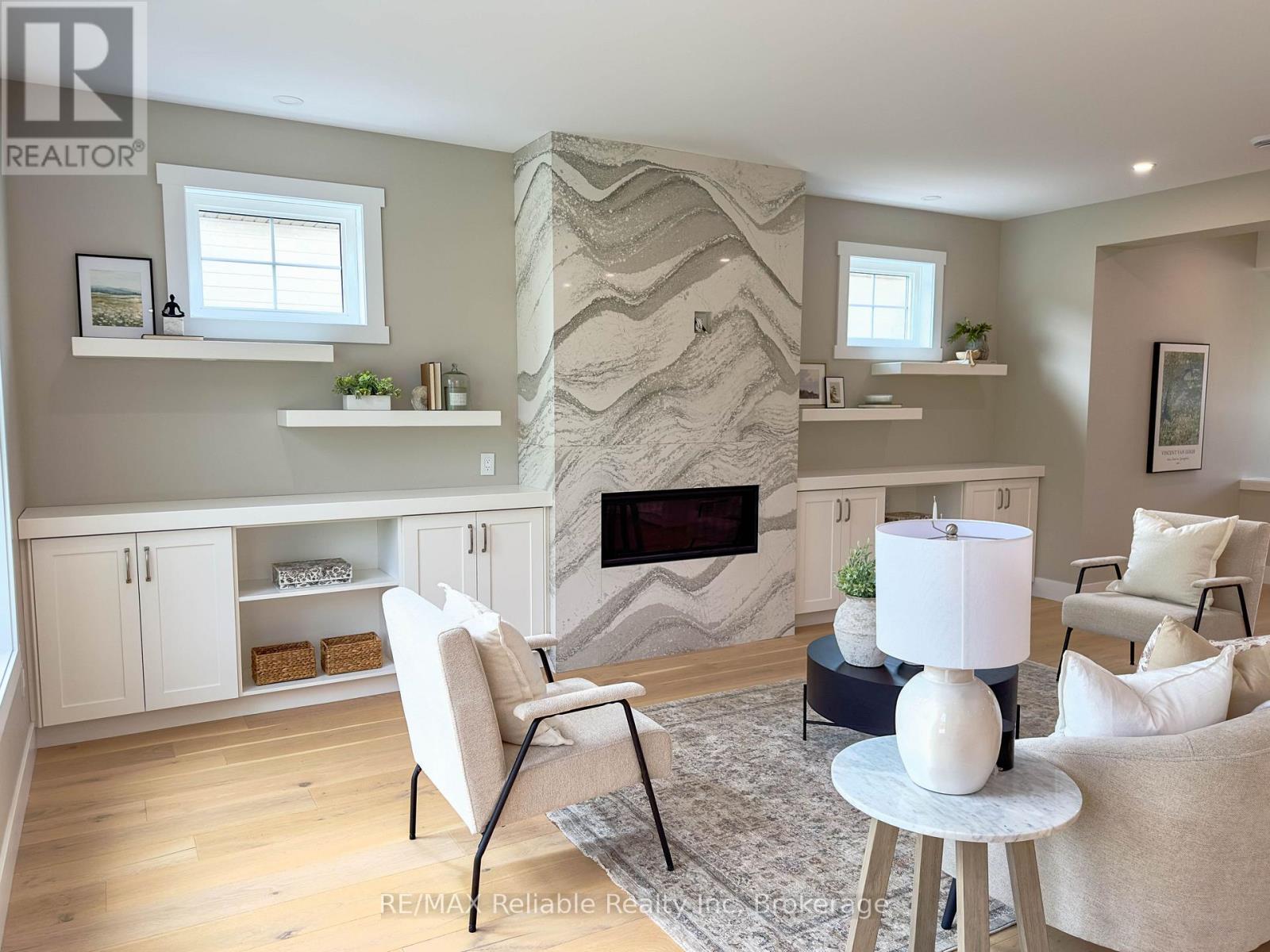 8 Thimbleweed Drive, Bluewater, Ontario  N0M 1G0 - Photo 11 - X12953014