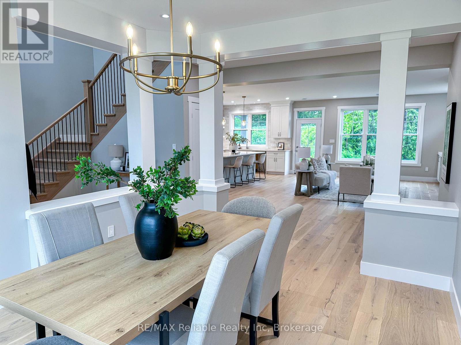 8 Thimbleweed Drive, Bluewater, Ontario  N0M 1G0 - Photo 24 - X12953014