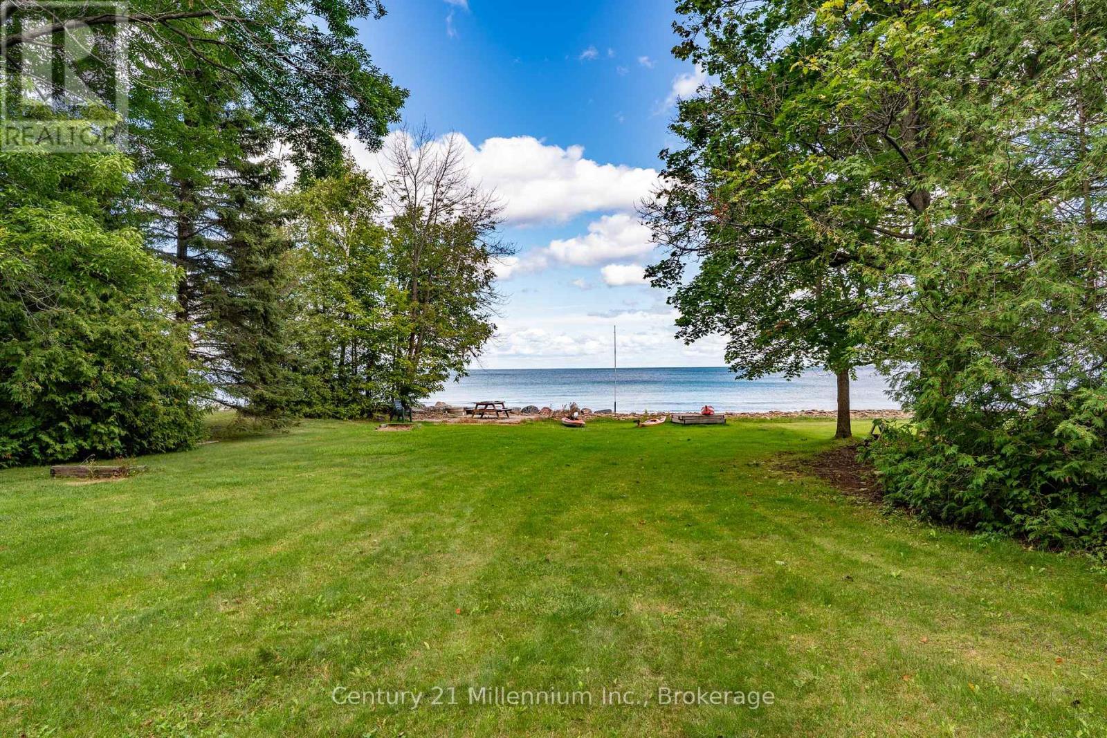 504725 Grey 1 Road, Georgian Bluffs, Ontario  N0H 1S0 - Photo 14 - X12953172