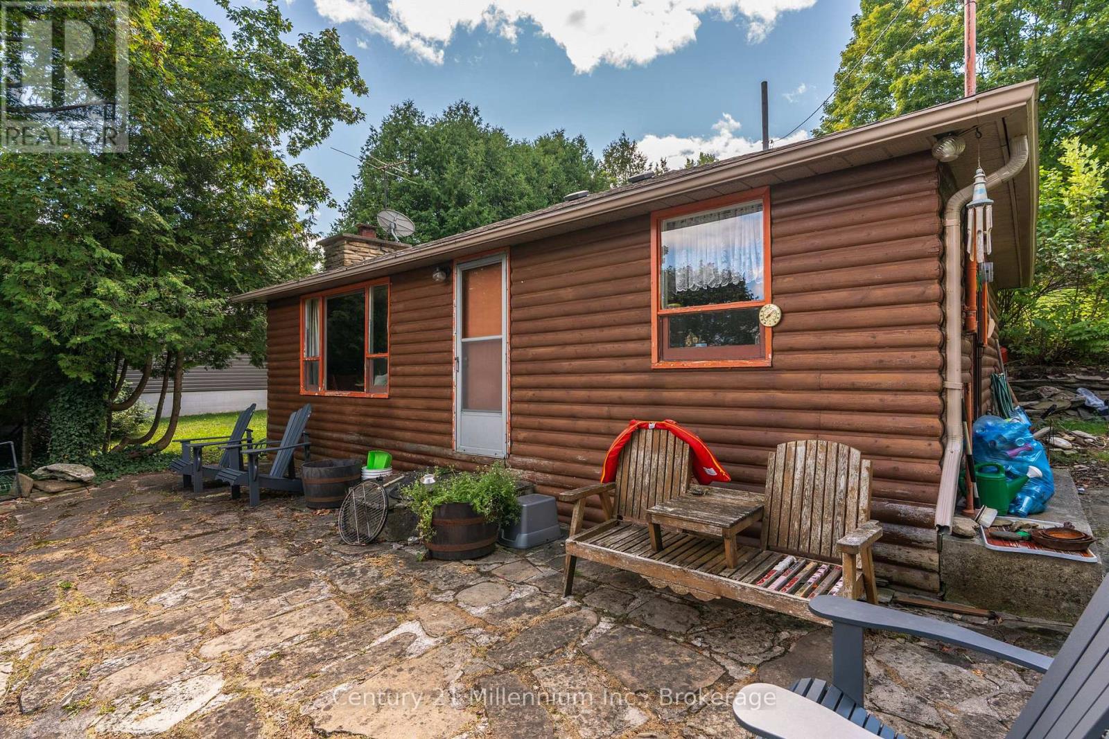 504725 Grey 1 Road, Georgian Bluffs, Ontario  N0H 1S0 - Photo 5 - X12953172