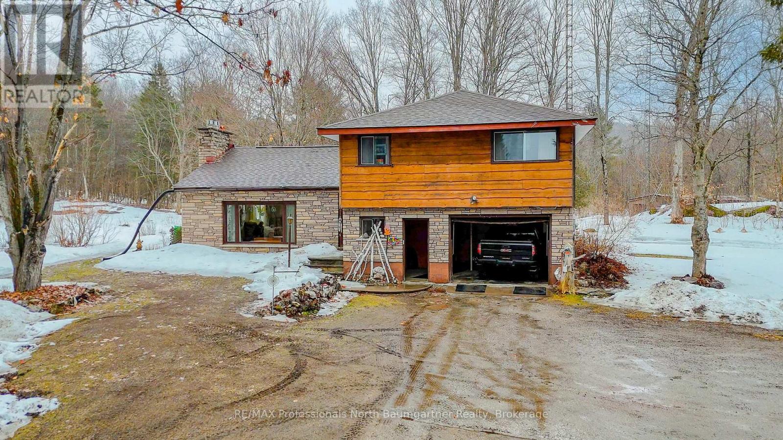 12504 Highway 35, Minden Hills, Ontario  K0M 2K0 - Photo 4 - X12953212