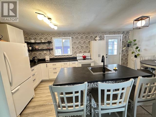 2 Jacklin Crescent, Seguin, Ontario  P2A 2W8 - Photo 10 - X12953230