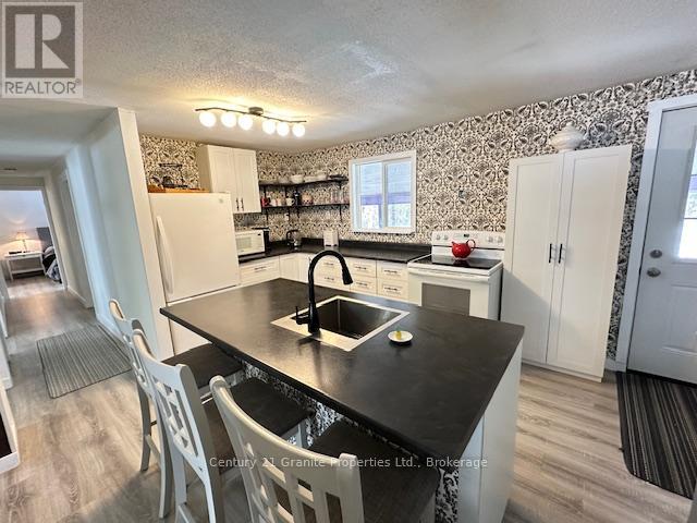 2 Jacklin Crescent, Seguin, Ontario  P2A 2W8 - Photo 9 - X12953230