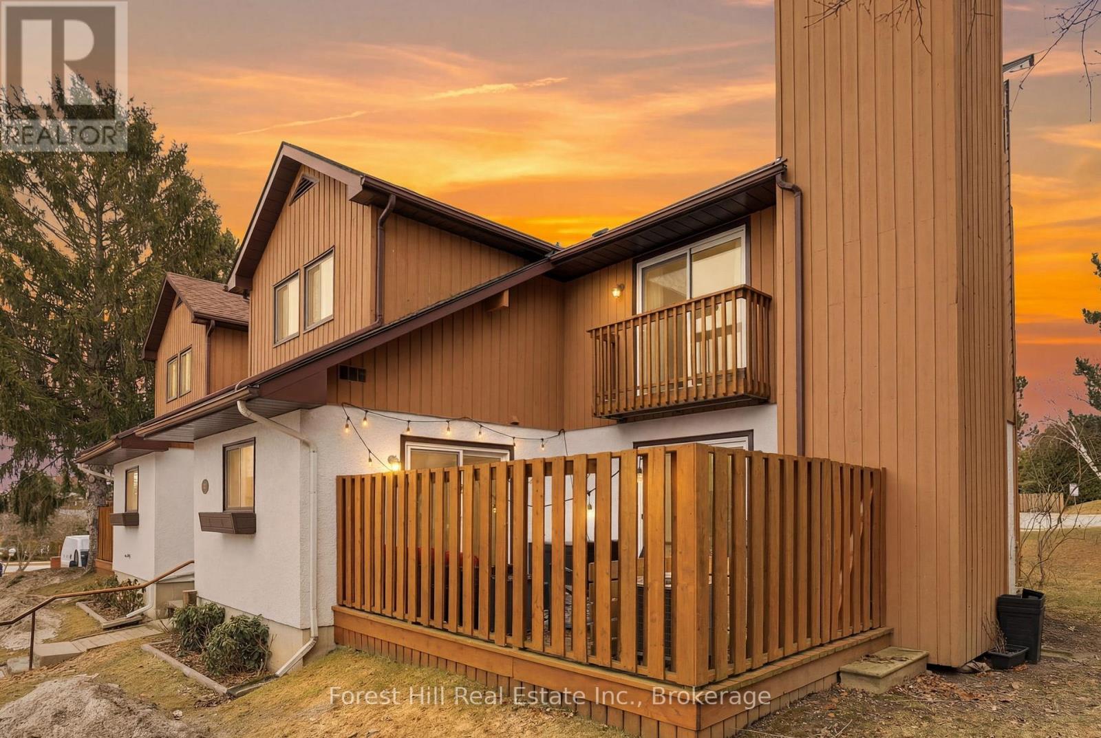 21 - 56 Victoria Street S, Blue Mountains, Ontario  N0H 2P0 - Photo 2 - X12953312