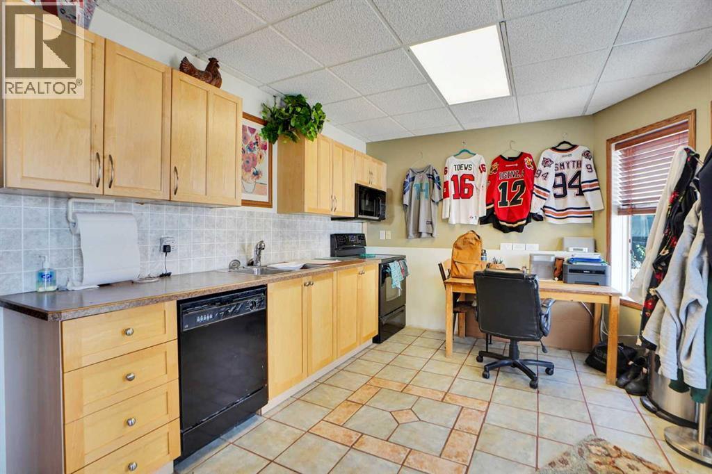 32 Harvest Park Way NE, Calgary, Alberta  T3K 4K8 - Photo 38 - A2296075