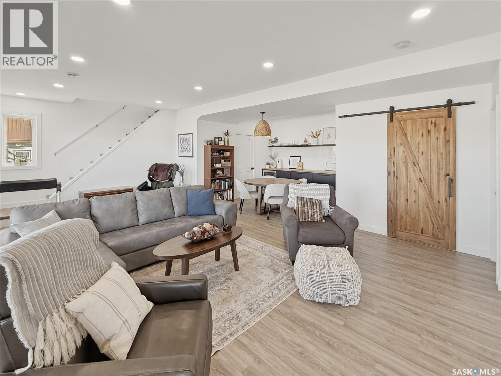 214 Hillcrest Place, Lac Pelletier Rm No. 107, Saskatchewan  S0N 2Y0 - Photo 24 - SK031551