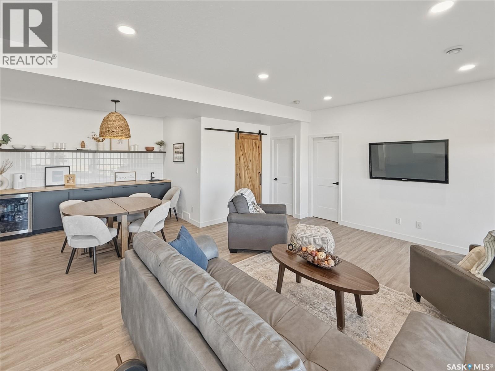 214 Hillcrest Place, Lac Pelletier Rm No. 107, Saskatchewan  S0N 2Y0 - Photo 20 - SK031551