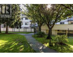 212 780 PREMIER STREET, North Vancouver, British Columbia