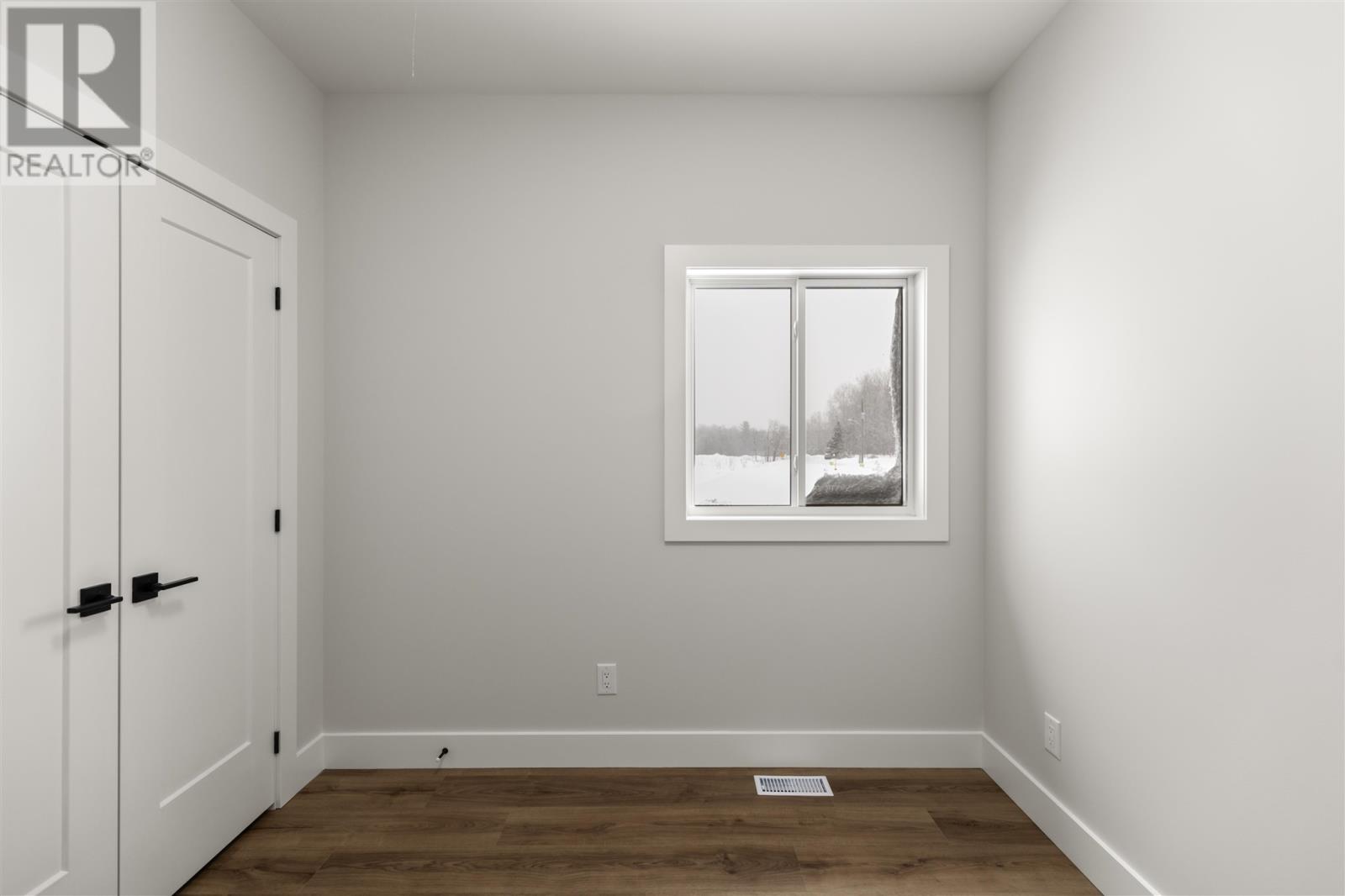 28 Sherwood Pkwy, Sault Ste. Marie, Ontario  P6C 3A8 - Photo 18 - SM260615