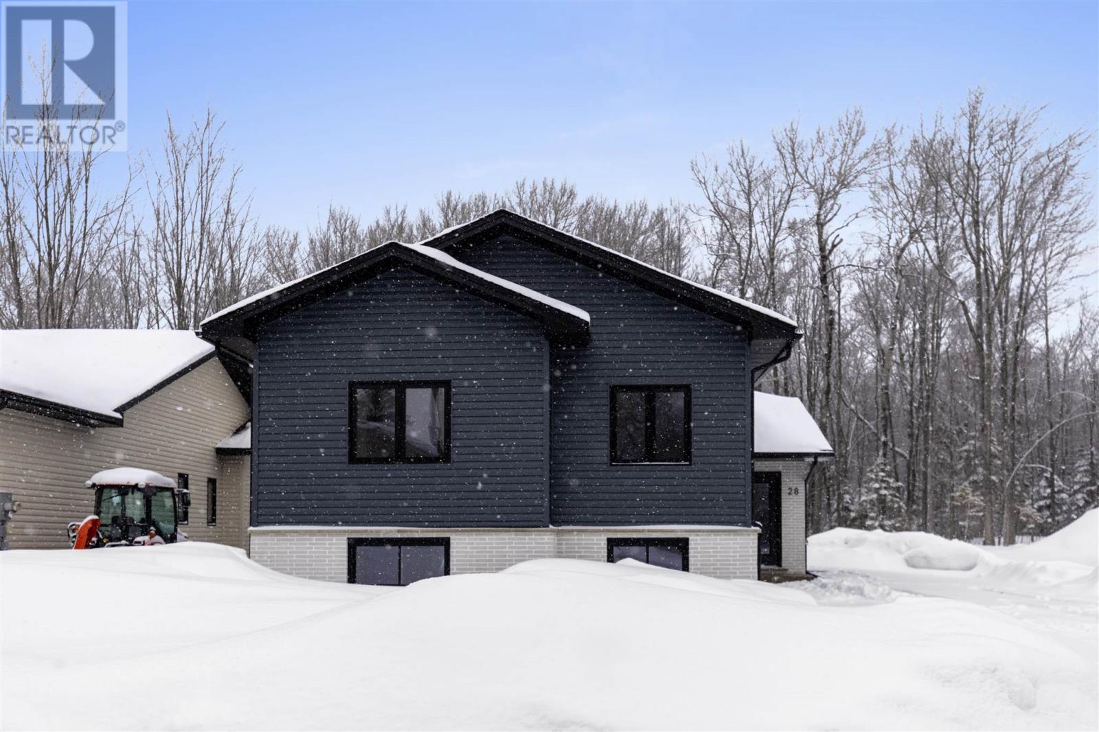 28 Sherwood Pkwy, Sault Ste. Marie, Ontario  P6C 3A8 - Photo 39 - SM260615