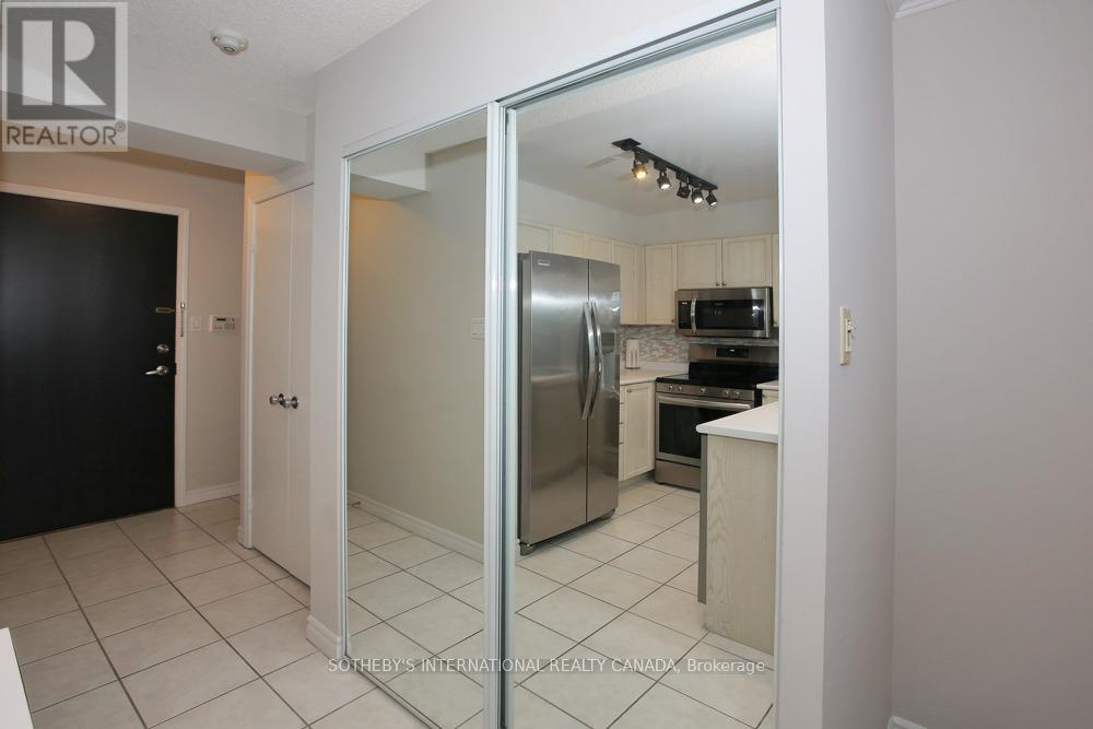 505 - 600 Queens Quay W, Toronto, Ontario  M5V 3M3 - Photo 2 - C12953060