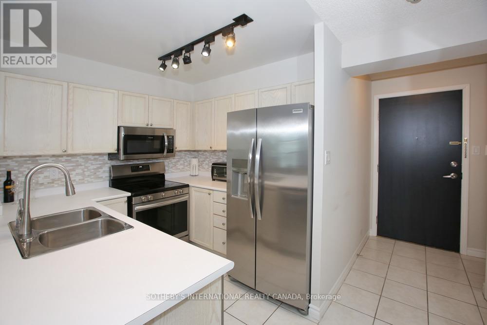505 - 600 Queens Quay W, Toronto, Ontario  M5V 3M3 - Photo 3 - C12953060