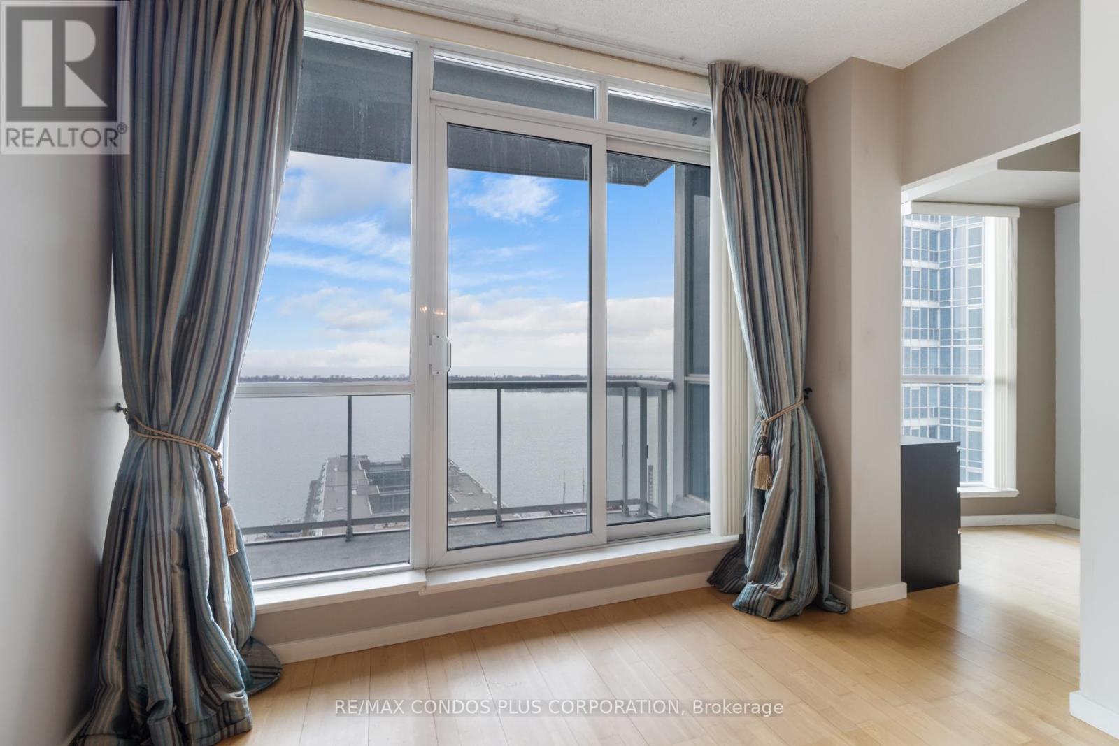 3009 - 8 York Street, Toronto, Ontario  M5J 2Y2 - Photo 21 - C12953062