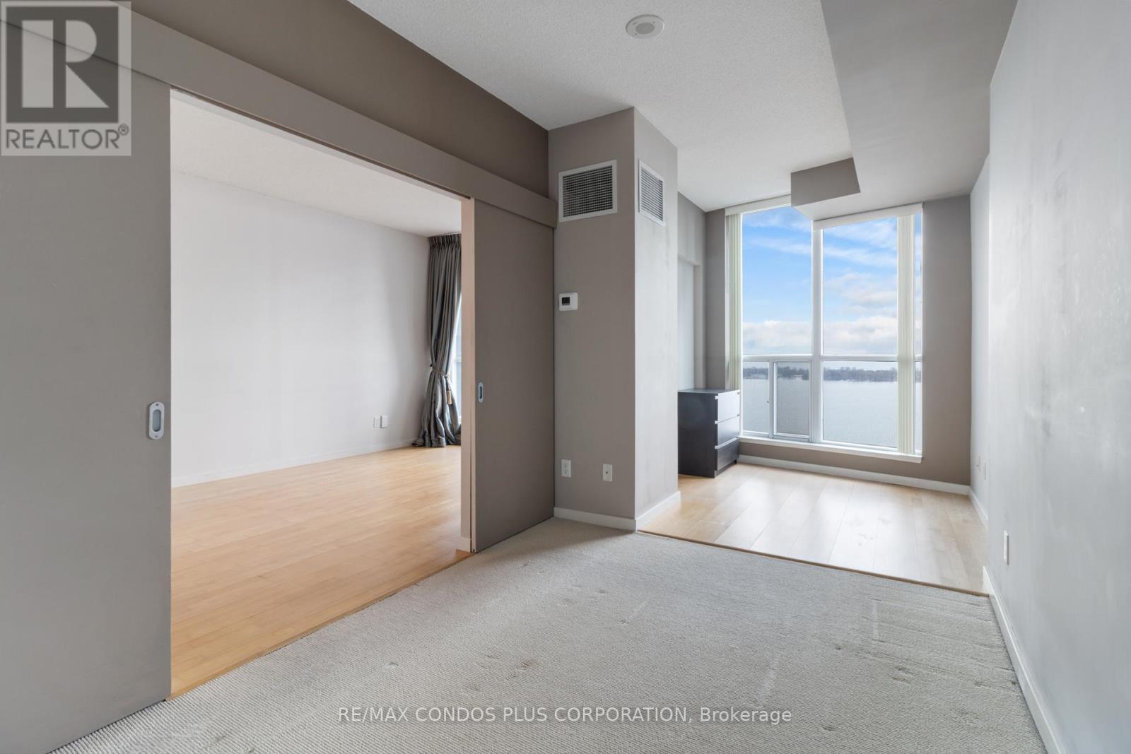 3009 - 8 York Street, Toronto, Ontario  M5J 2Y2 - Photo 24 - C12953062