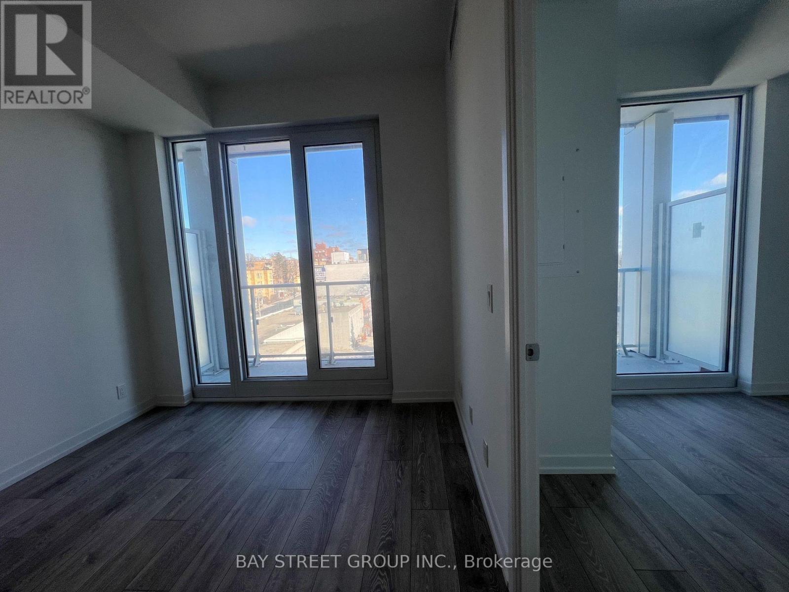 735 - 2020 Bathurst Street, Toronto, Ontario M5P 0A6 - Photo 9 - C12953132