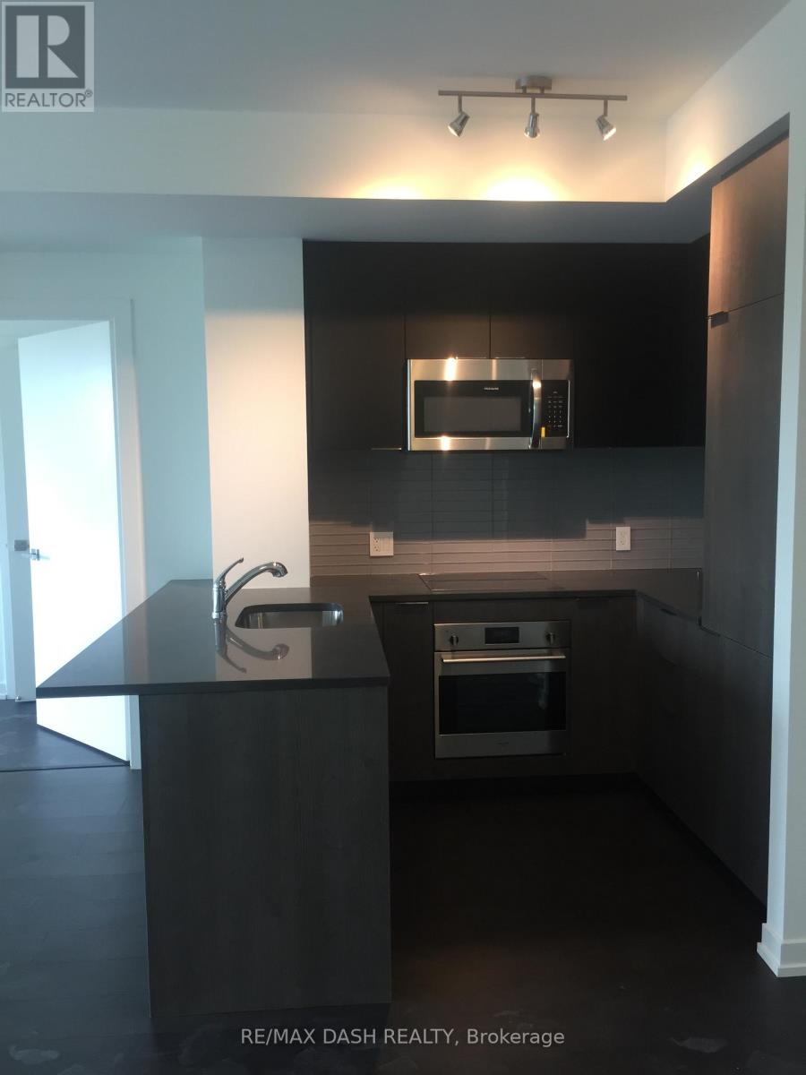 505 - 223 St Clair Avenue W, Toronto, Ontario  M4V 1R3 - Photo 13 - C12953236