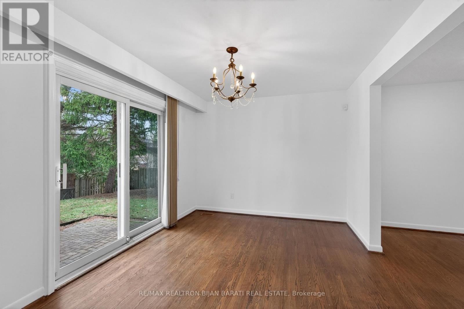 298 Newton Drive, Toronto, Ontario  M2M 2P8 - Photo 8 - C12953238