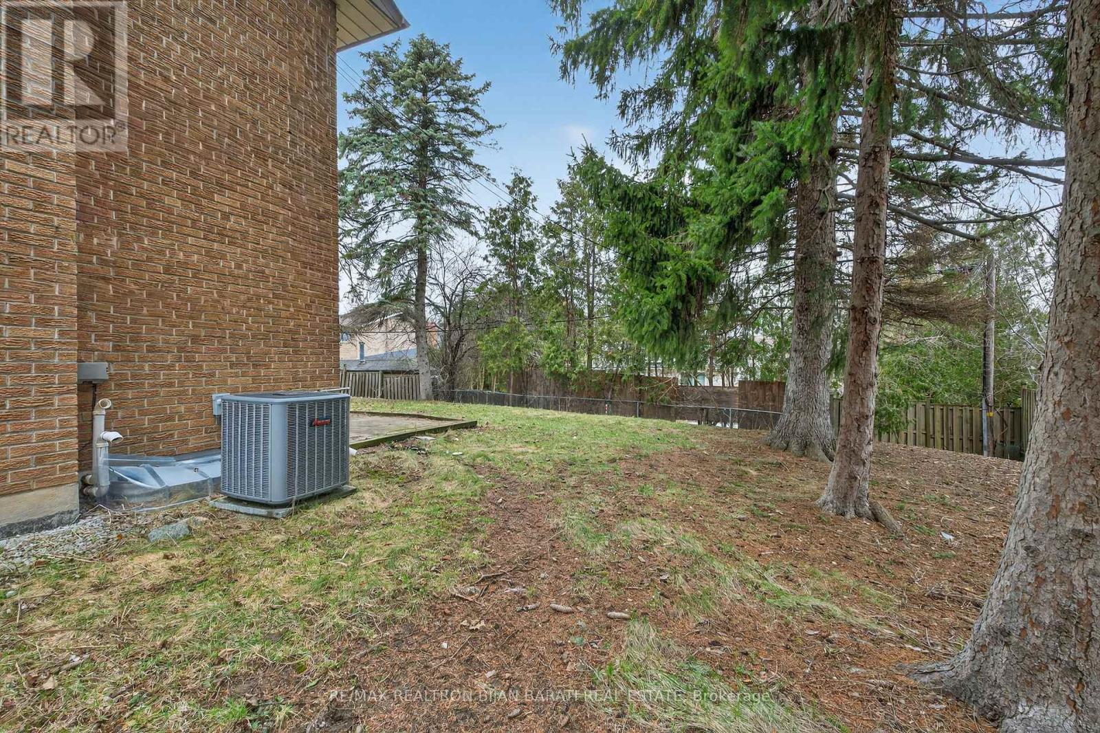 298 Newton Drive, Toronto, Ontario  M2M 2P8 - Photo 20 - C12953274