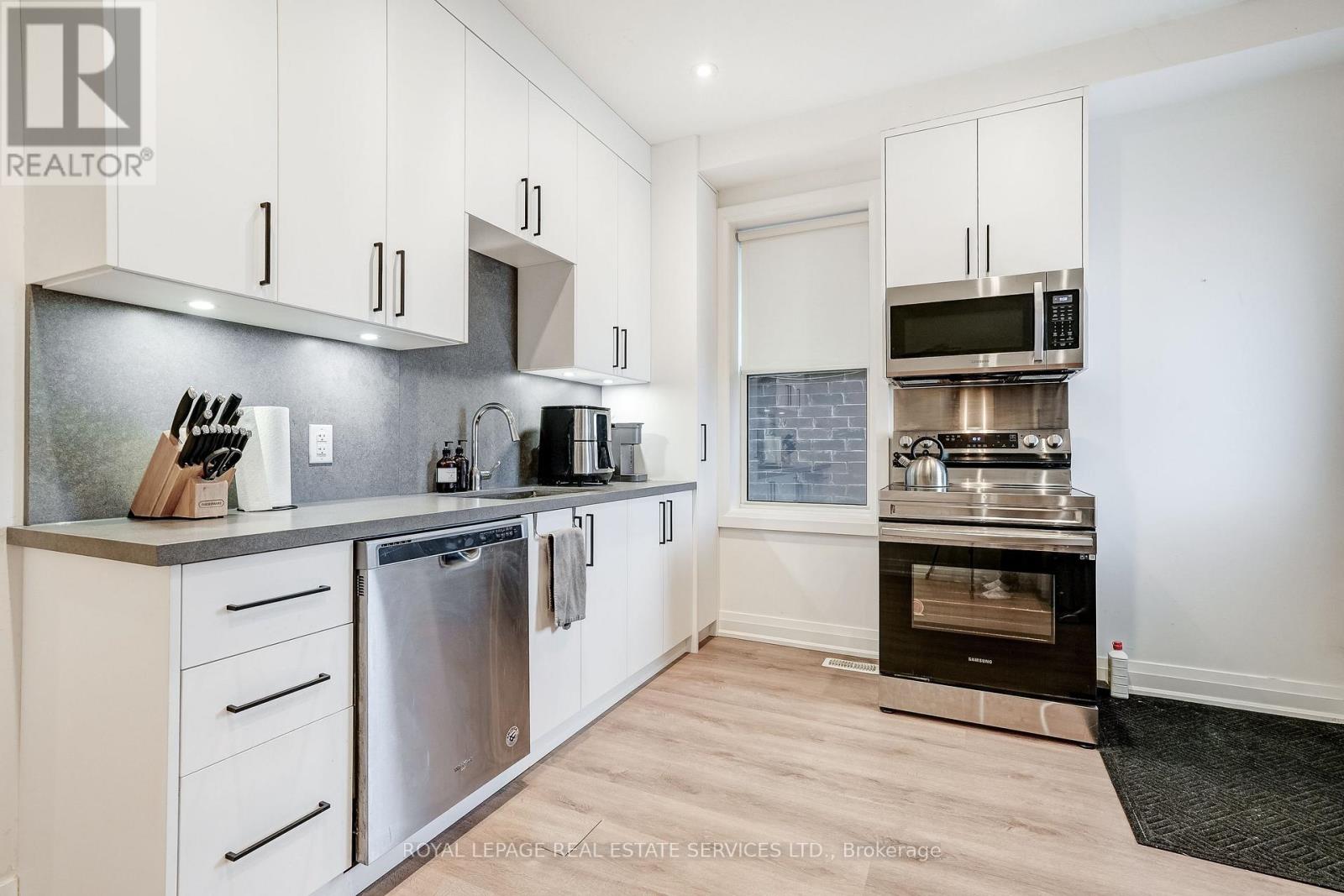 1 - 1084 College Street, Toronto, Ontario  M6H 1B3 - Photo 11 - C12953278