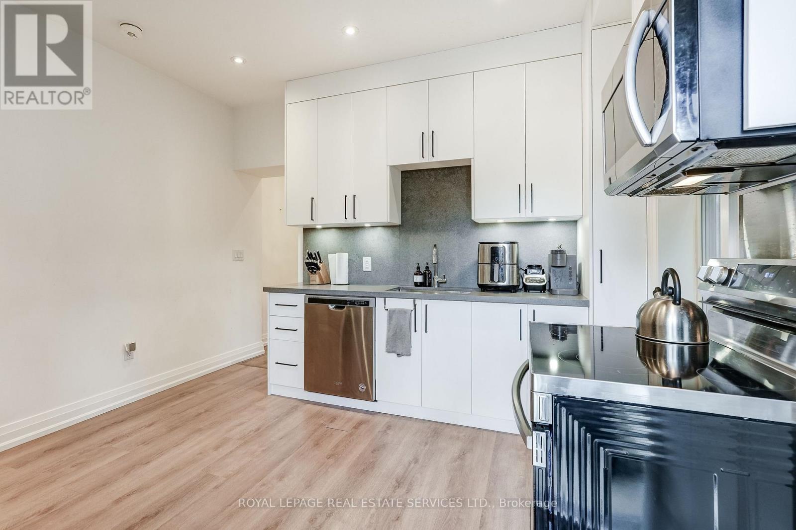 1 - 1084 College Street, Toronto, Ontario  M6H 1B3 - Photo 12 - C12953278