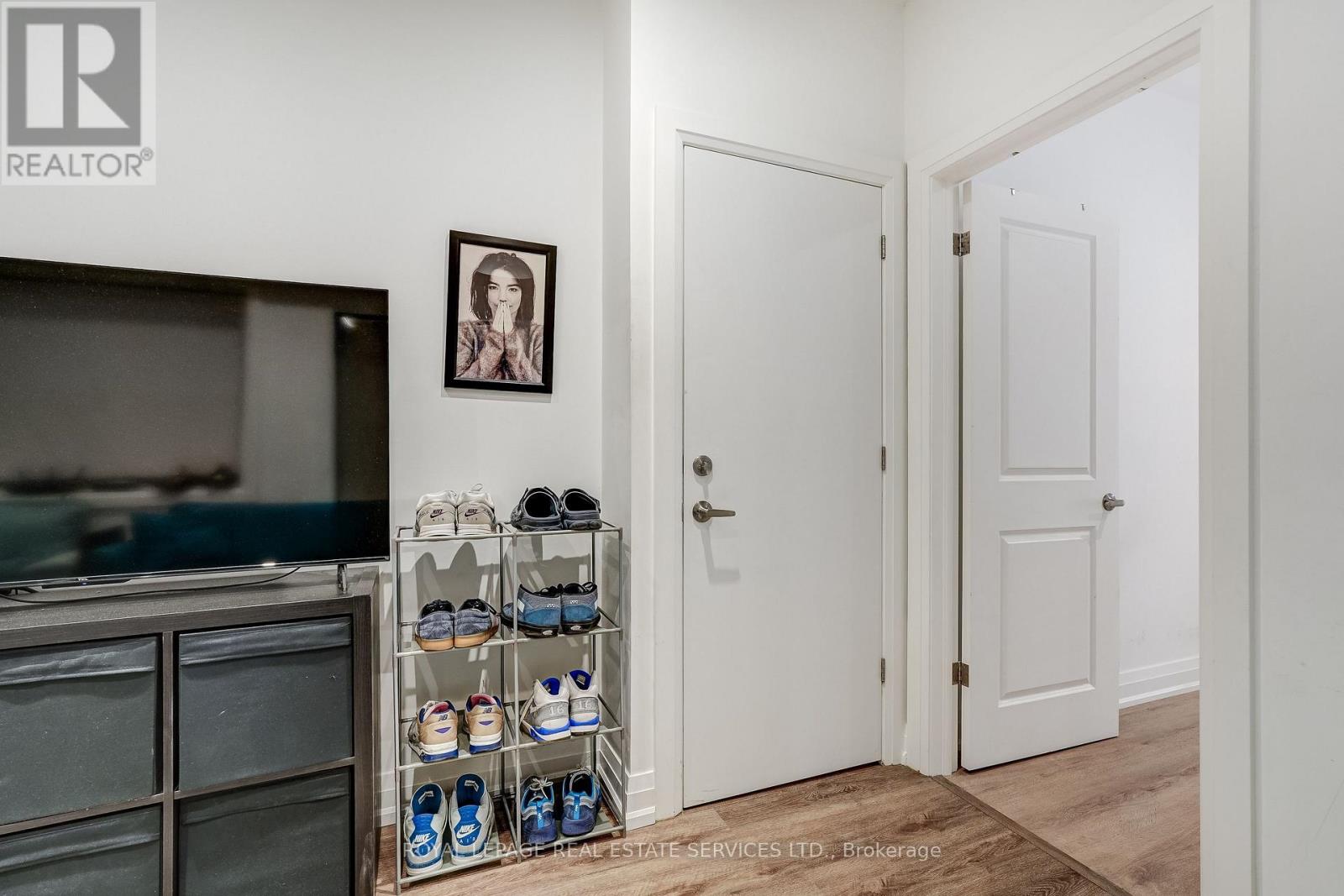 1 - 1084 College Street, Toronto, Ontario  M6H 1B3 - Photo 6 - C12953278