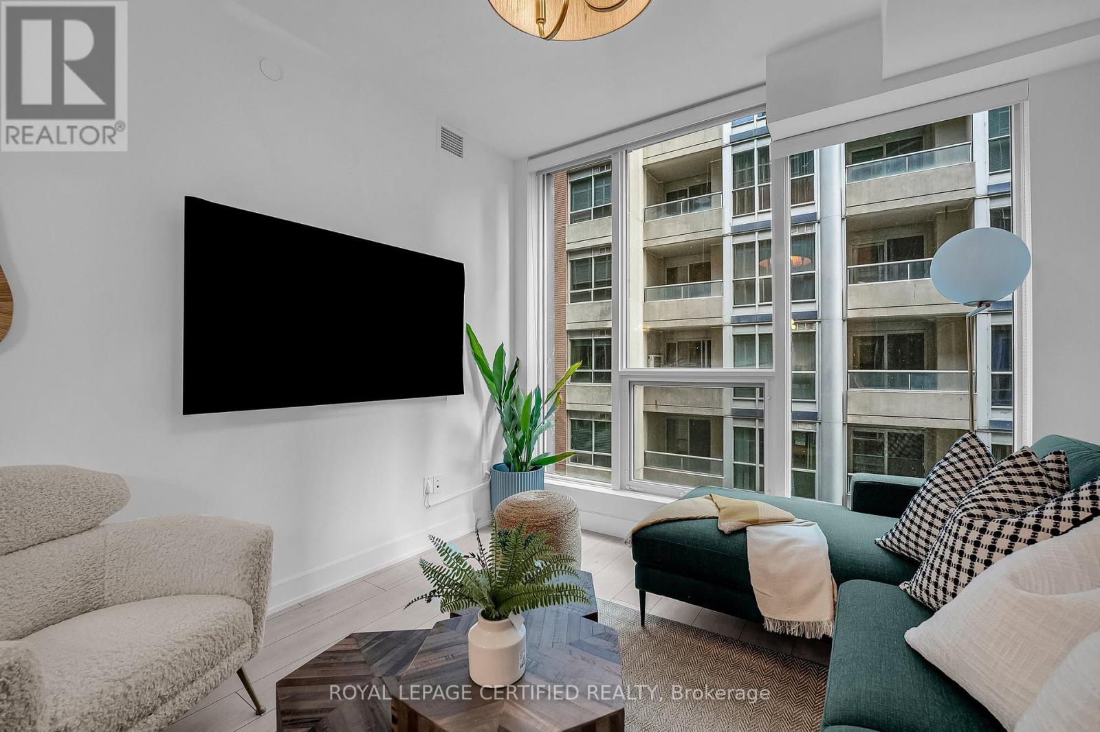 705 - 15 Mercer Street, Toronto, Ontario  M5V 0T8 - Photo 10 - C12953302