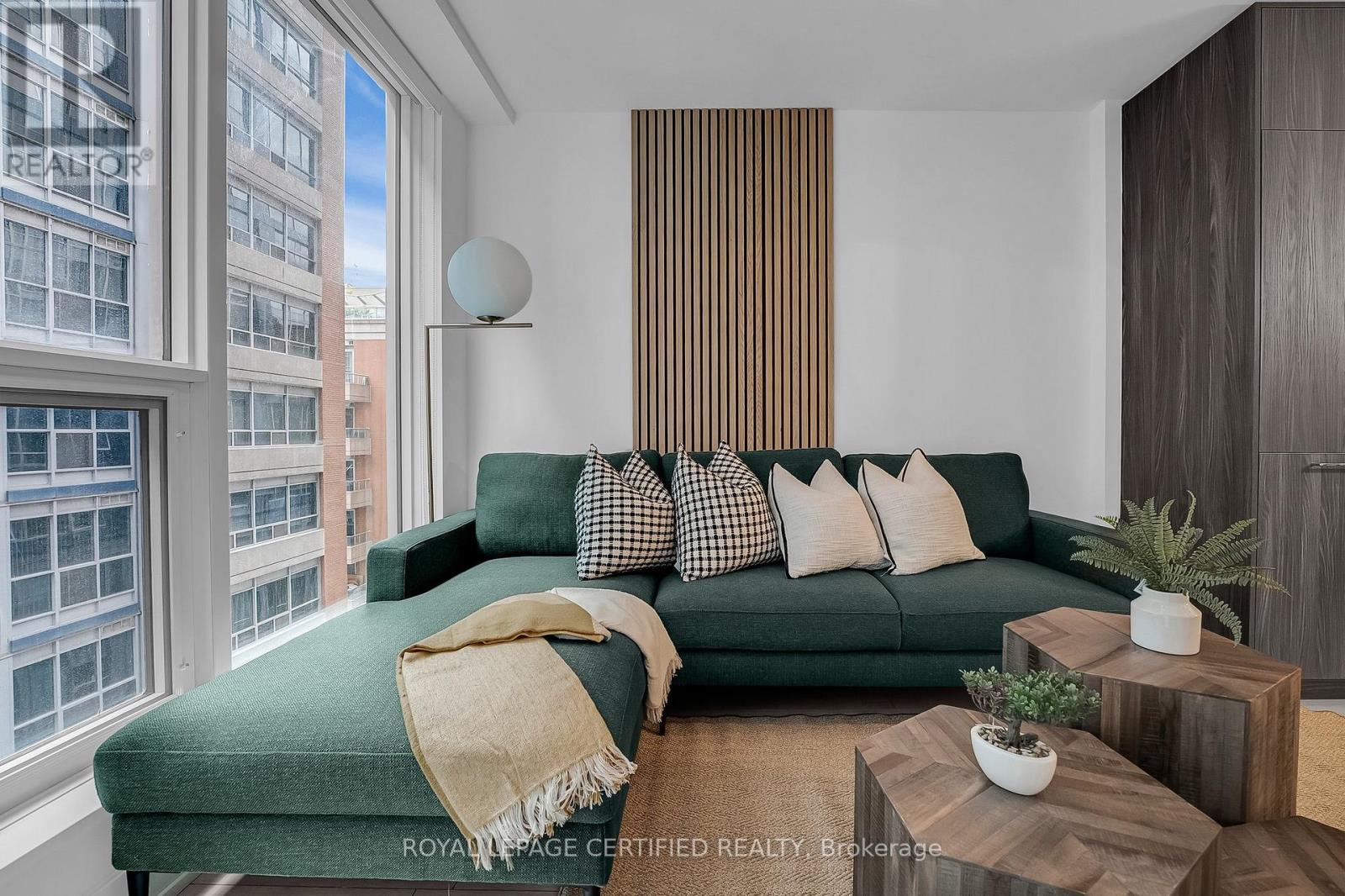 705 - 15 Mercer Street, Toronto, Ontario  M5V 0T8 - Photo 7 - C12953302