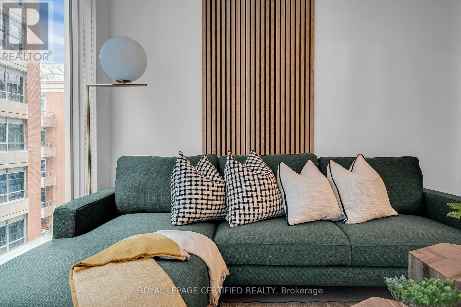 705 - 15 Mercer Street, Toronto, Ontario  M5V 0T8 - Photo 8 - C12953302