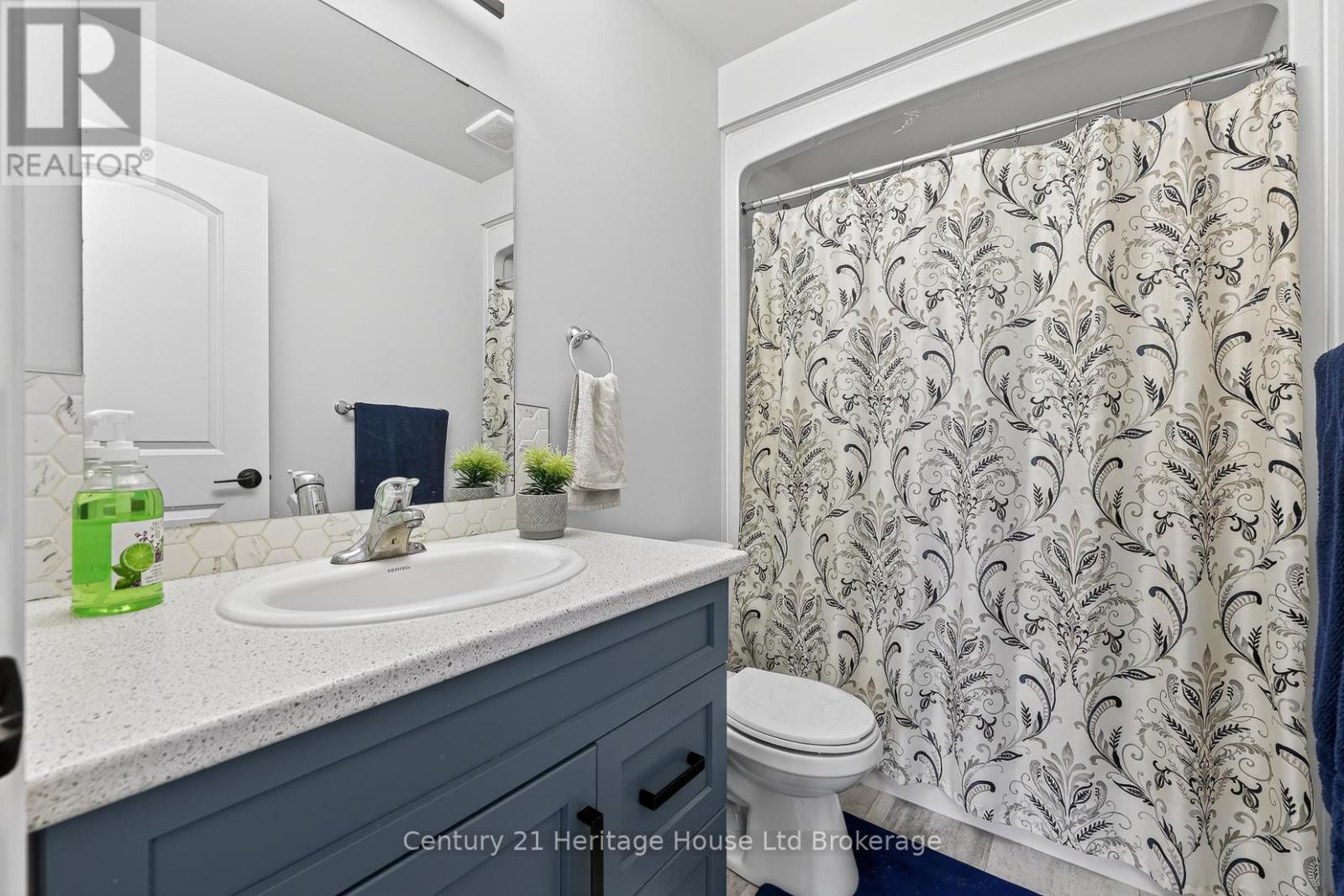 9 Reeves Road, Ingersoll, Ontario  N5C 0E1 - Photo 25 - X12953118