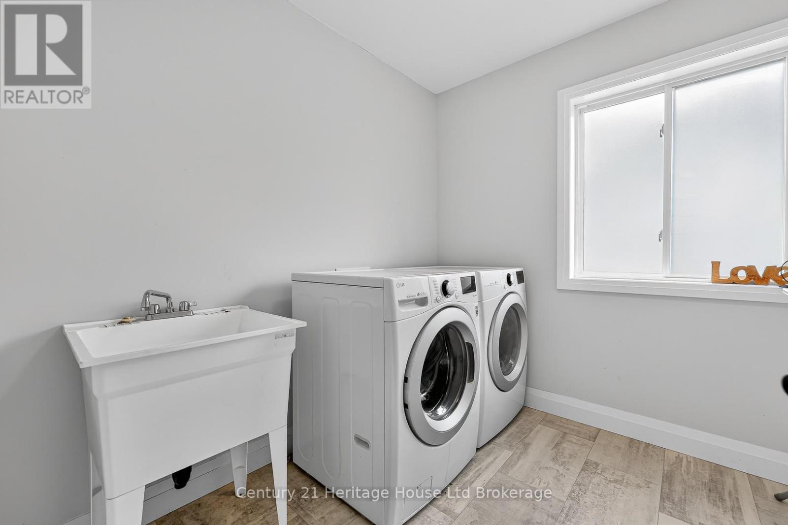 9 Reeves Road, Ingersoll, Ontario  N5C 0E1 - Photo 26 - X12953118